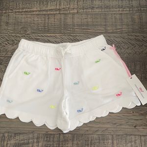 Vineyard vines shorts